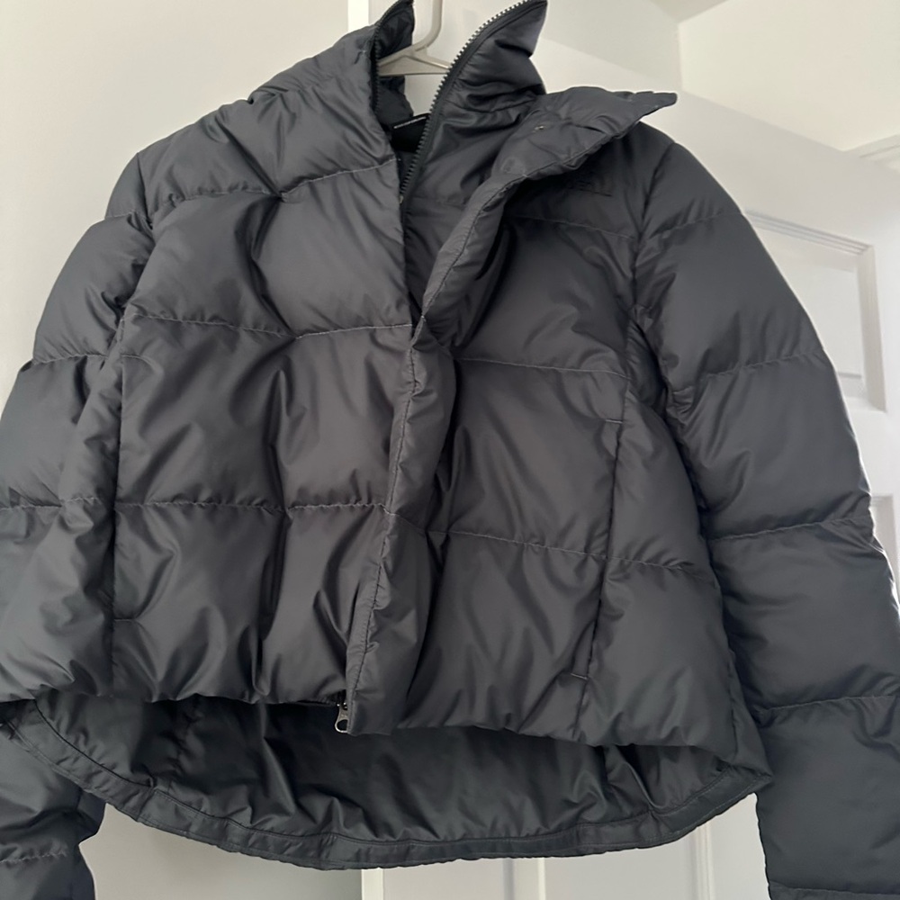 The North Face Gray Puffer Jacket - Picture 2 of 3